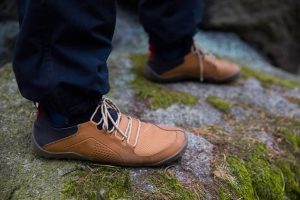 Zdraví prospěšná chůze v barefoot/ponožkobotách
